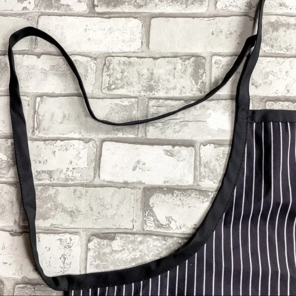 Chef Chex Kitchen Apron - Picture 5 of 6